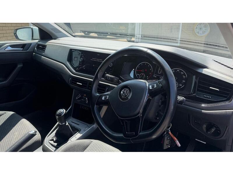 Volkswagen Polo 1.0 TSI GPF SE Hatchback 5dr Petrol Manual Euro 6 (s/s) (95 ps) - U119455