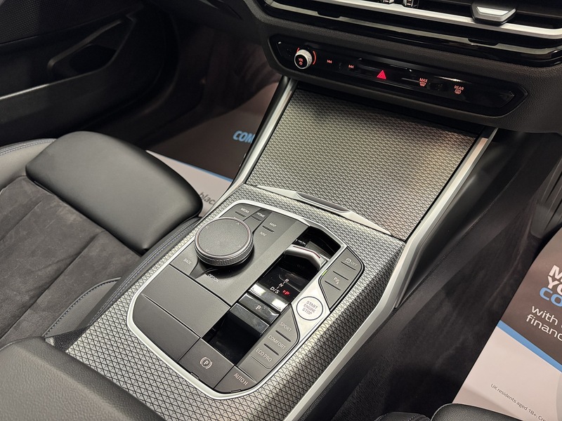 BMW 3 Series 2.0 320d MHT M Sport Touring Auto Euro 6 (s/s) 5dr - U119456