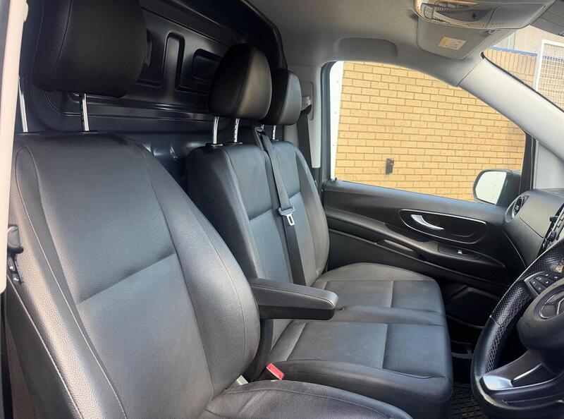 Mercedes-Benz Vito 2.0 116 CDI Premium G-Tronic RWD L1 Euro 6 (s/s) 5dr - U119457