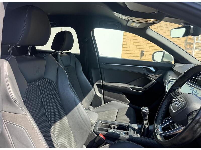 Audi Q3 1.5 TFSI CoD 35 S line Sportback 5dr Petrol Manual Euro 6 (s/s) (150 ps) - U119461