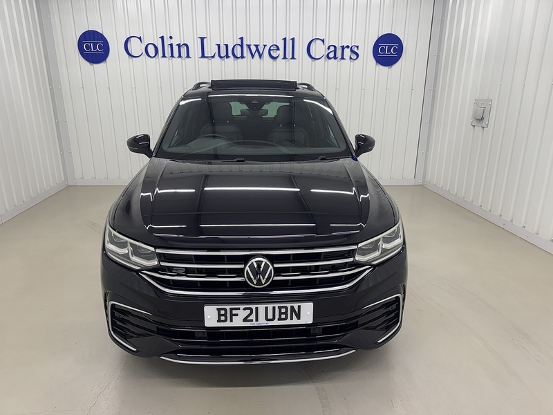 Volkswagen Tiguan 1.5 TSI R-Line SUV 5dr Petrol DSG Euro 6 (s/s) (150 ps) - U119464
