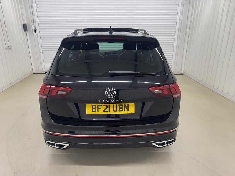 Volkswagen Tiguan 1.5 TSI R-Line SUV 5dr Petrol DSG Euro 6 (s/s) (150 ps) - U119464