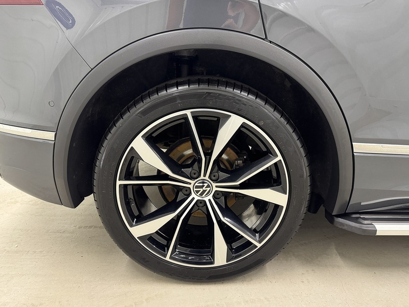 Volkswagen Tiguan 1.5 TSI R-Line SUV 5dr Petrol DSG Euro 6 (s/s) (150 ps) - U119466