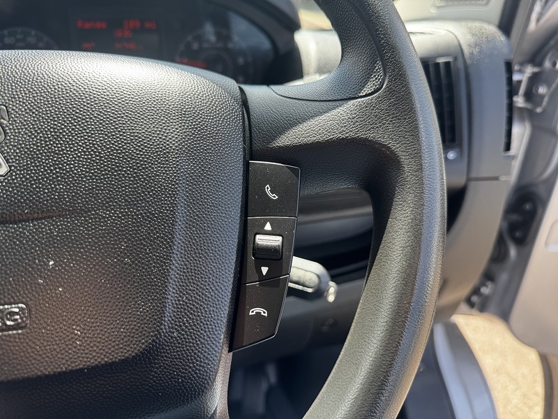 Peugeot Boxer 2.2 BlueHDi 335 Professional Premium + L2 H2 Euro 6 (s/s) 5dr - U119471