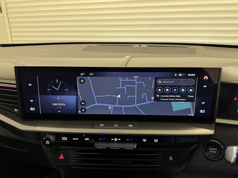 Vauxhall Grandland 1.2 GS SUV 5dr Petrol Hybrid e-DCT Euro 6 (s/s) (136 ps) - U119472