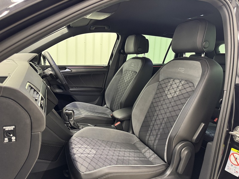 Volkswagen Tiguan 1.5 TSI R-Line DSG Euro 6 (s/s) 5dr - U119479