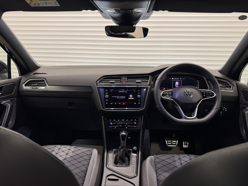 Volkswagen Tiguan 1.5 TSI R-Line DSG Euro 6 (s/s) 5dr - U119479