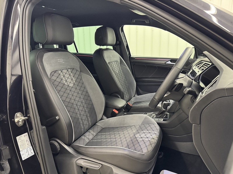 Volkswagen Tiguan 1.5 TSI R-Line DSG Euro 6 (s/s) 5dr - U119479
