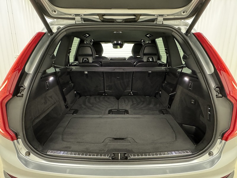 Volvo XC90 2.0 D5 PowerPulse R-Design Pro Auto 4WD Euro 6 (s/s) 5dr - U119487