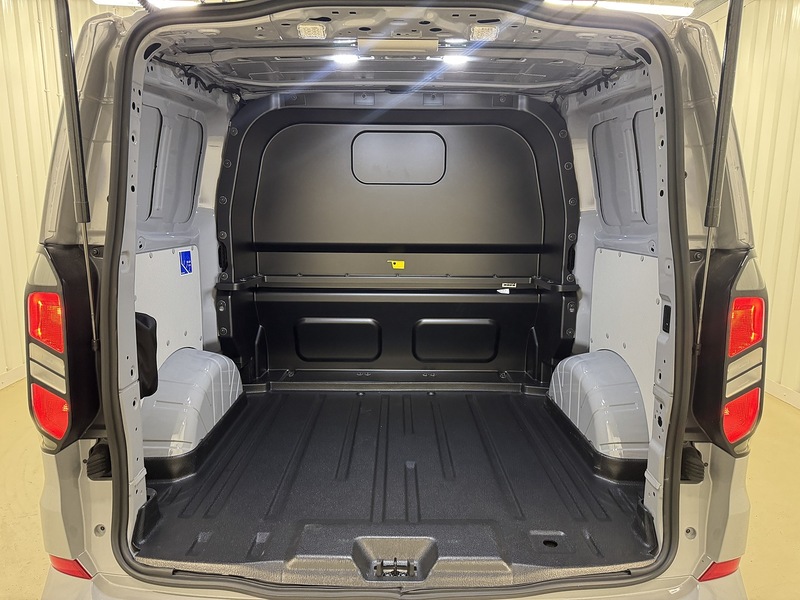 Ford Transit Custom 2.0 320 EcoBlue Limited Crew Van Auto L1 H1 Euro 6 (s/s) 5dr - U119488