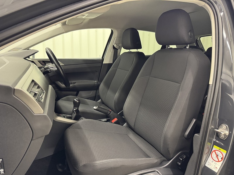 Volkswagen Polo EVO Match Hatchback 1.0 Manual Petrol - U119505