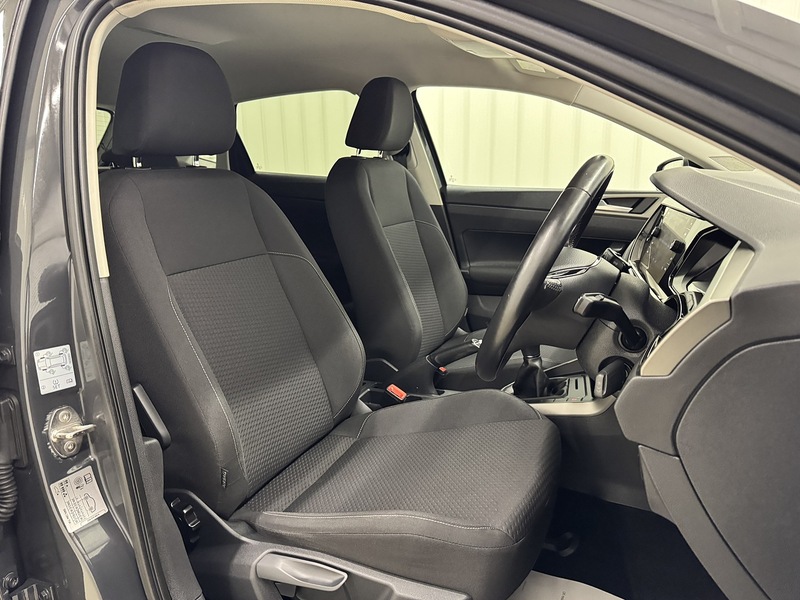 Volkswagen Polo EVO Match Hatchback 1.0 Manual Petrol - U119505