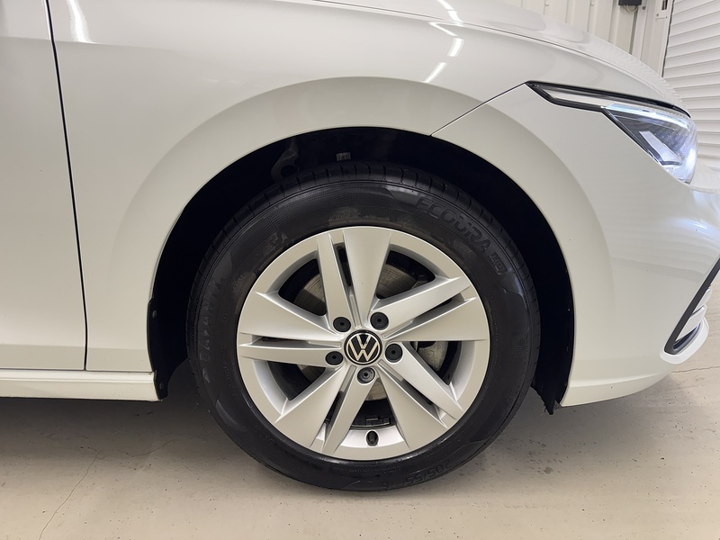 Volkswagen Golf 1.5 TSI Life Euro 6 (s/s) 5dr - U119508