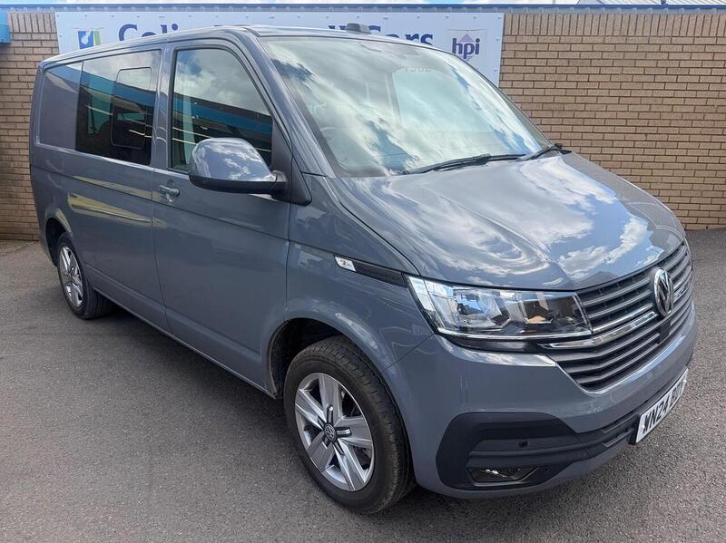 Volkswagen Transporter 2.0 TDI T32 Highline Kombi FWD SWB Euro 6 (s/s) 5dr - U119518