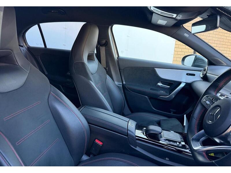 Mercedes-Benz A Class 1.3 A200 AMG Line (Premium 2) Hatchback 5dr Petrol 7G-DCT Euro 6 (s/s) (163 ps) - U119526