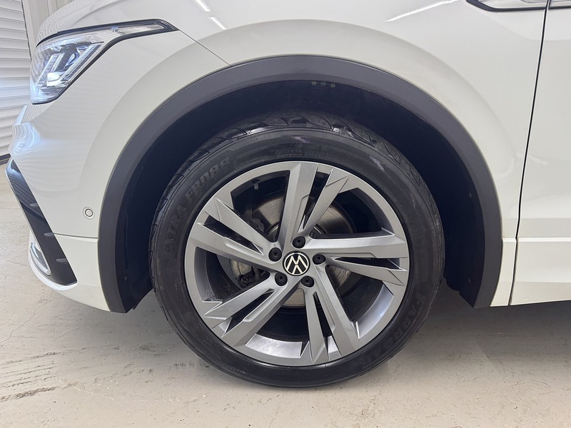 Volkswagen Tiguan 1.5 TSI R-Line Edition DSG Euro 6 (s/s) 5dr - U119528