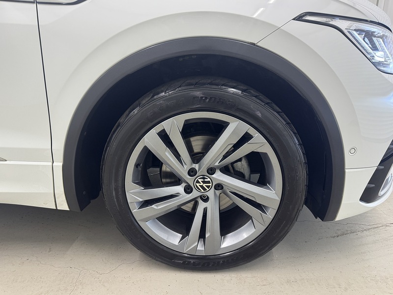 Volkswagen Tiguan 1.5 TSI R-Line Edition DSG Euro 6 (s/s) 5dr - U119528