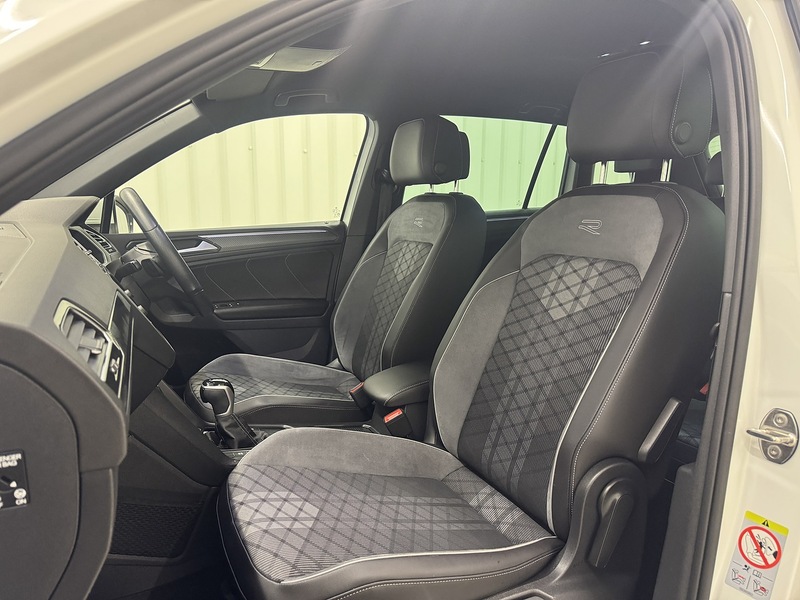 Volkswagen Tiguan 1.5 TSI R-Line Edition DSG Euro 6 (s/s) 5dr - U119528