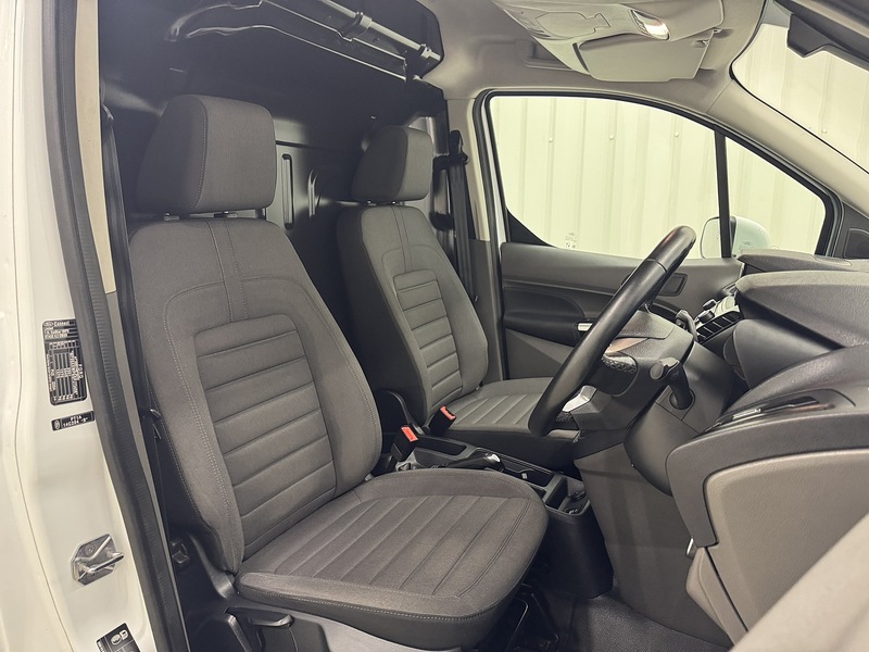 Ford Transit Connect 1.5 250 EcoBlue Limited L2 Euro 6 (s/s) 5dr - U119529