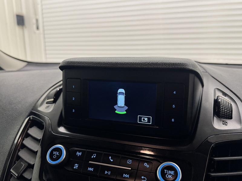 Ford Transit Connect 1.5 250 EcoBlue Limited L2 Euro 6 (s/s) 5dr - U119529