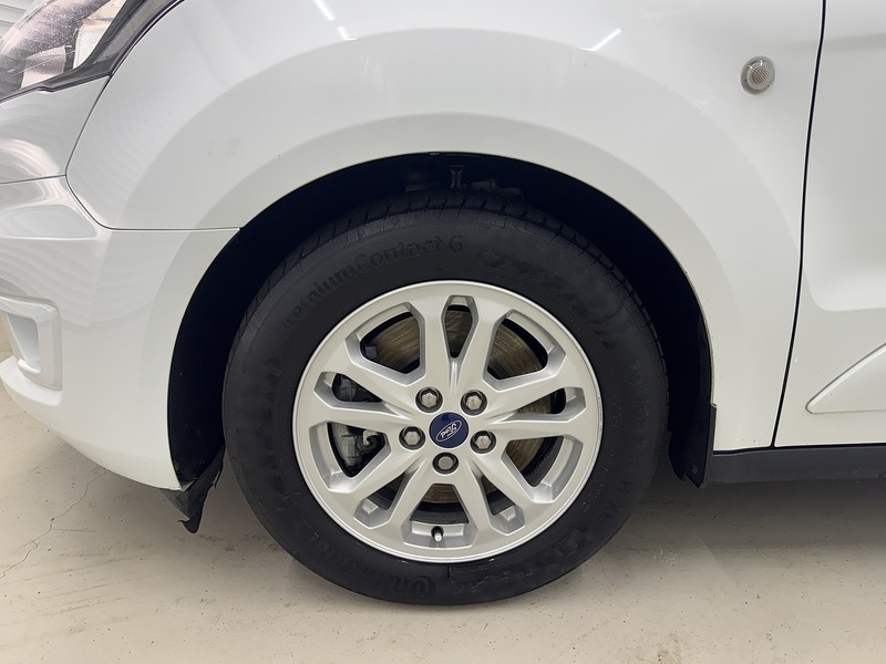 Ford Transit Connect 1.5 250 EcoBlue Limited L2 Euro 6 (s/s) 5dr - U119529