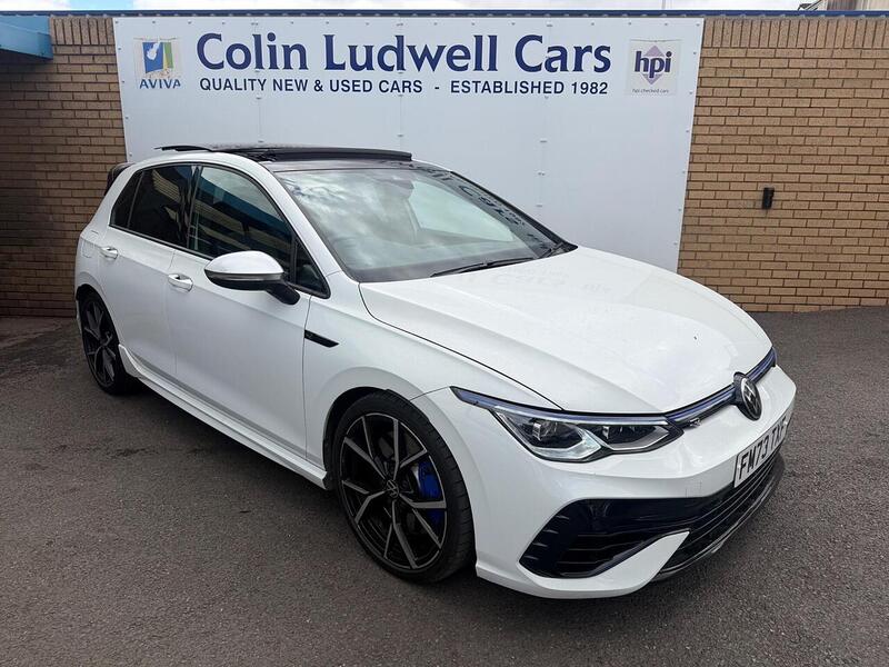 Volkswagen Golf 2.0 TSI R Hatchback 5dr Petrol DSG 4Motion Euro 6 (s/s) (320 ps) - U119540