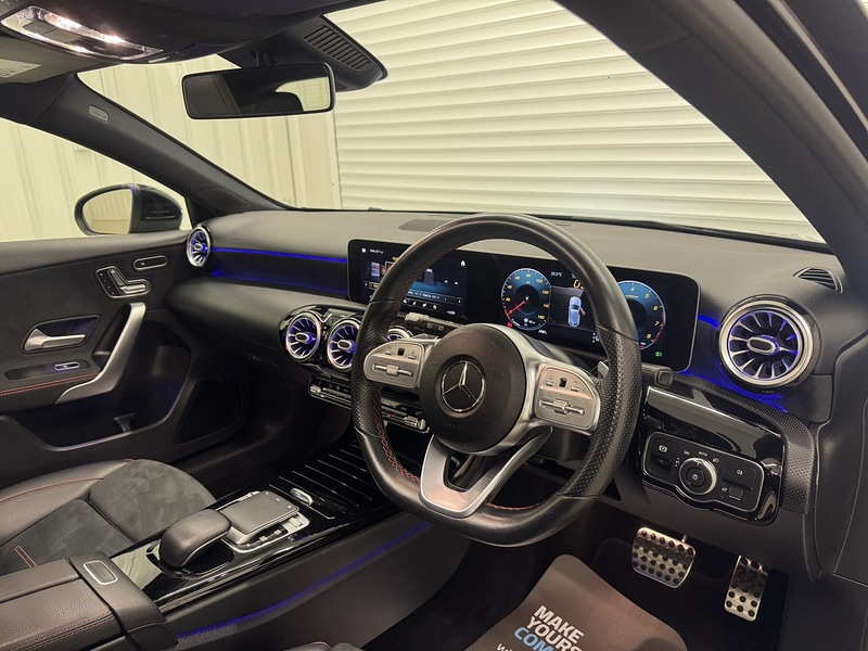 Mercedes-Benz A Class 1.3 A200 AMG Line (Premium Plus) 7G-DCT Euro 6 (s/s) 5dr - U119543