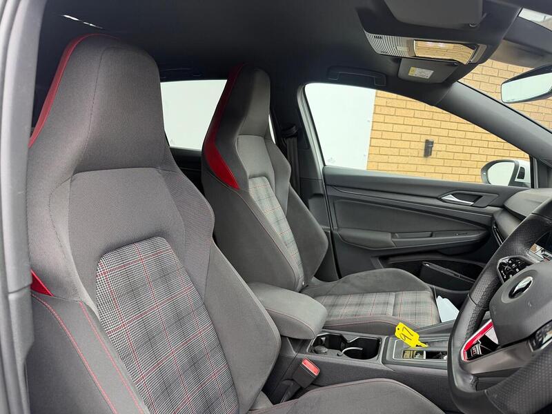 Volkswagen Golf 2.0 TSI GTI Hatchback 5dr Petrol DSG Euro 6 (s/s) (245 ps) - U119545