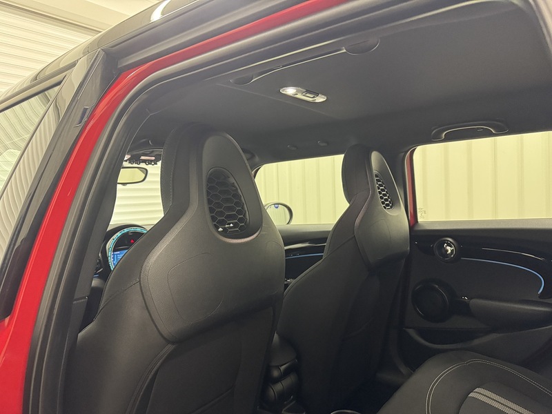 MINI Hatch 1.5 Cooper Sport Euro 6 (s/s) 5dr - U119550