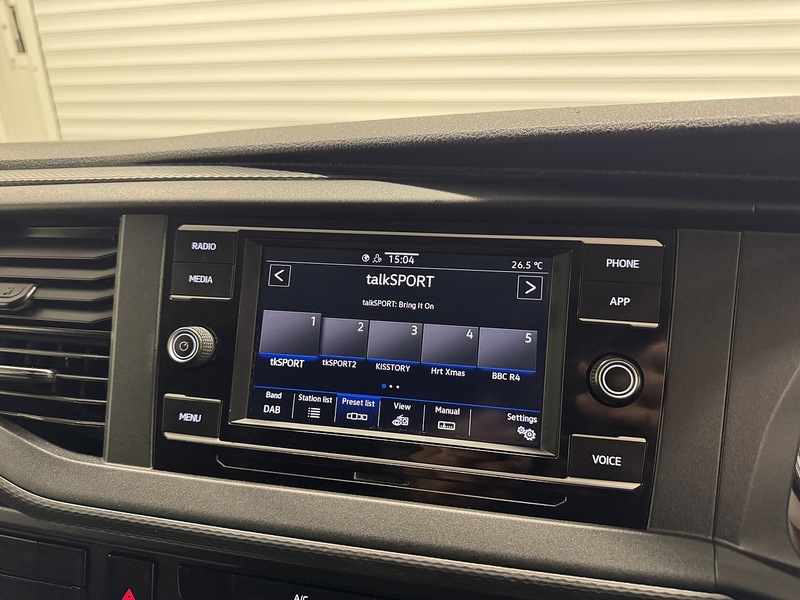 Volkswagen Transporter 2.0 TDI T30 Startline Panel Van 5dr Diesel Manual FWD SWB Euro 6 (s/s) (110 ps) - U119558
