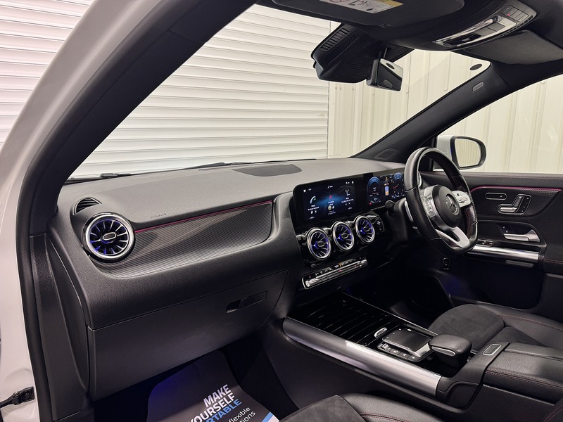 Mercedes-Benz GLA 1.3 GLA180 AMG Line (Premium Plus) 7G-DCT Euro 6 (s/s) 5dr - U119567
