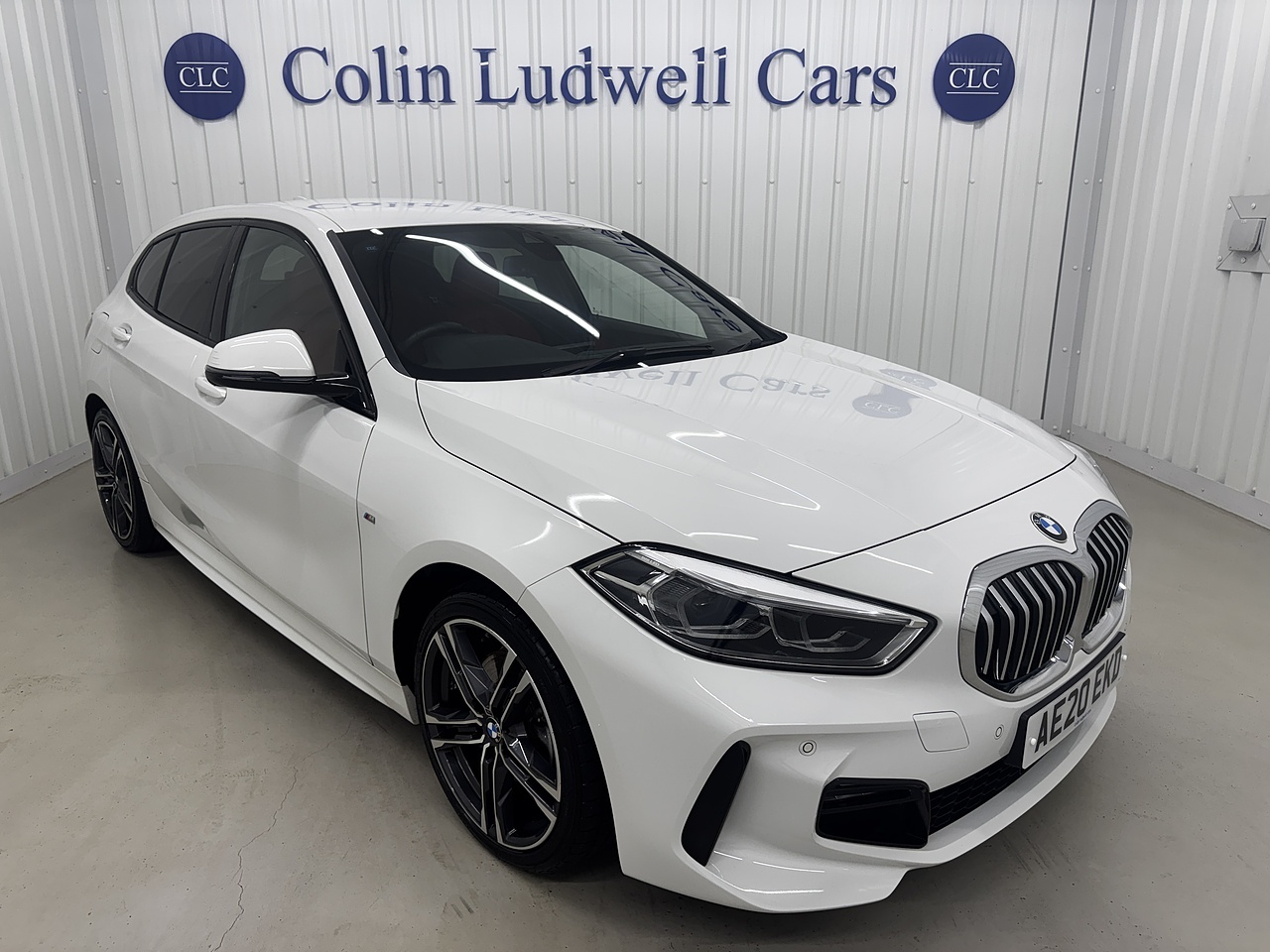 2020 BMW 1 Series — photo 1 of 5