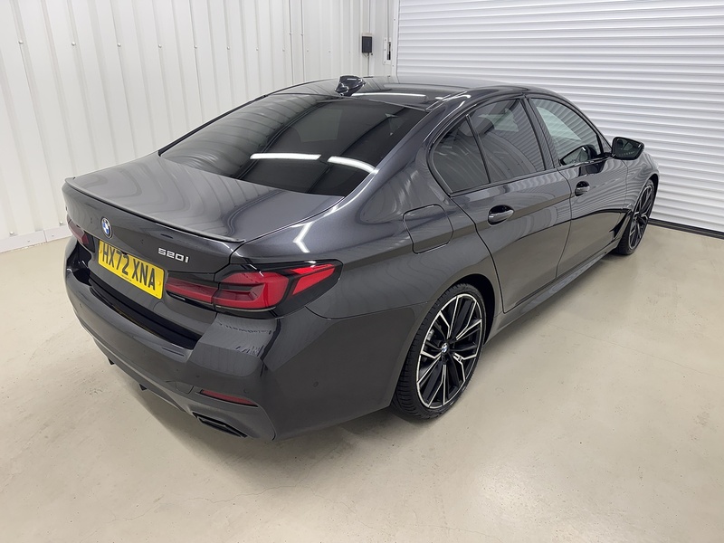 BMW 5 Series 2.0 520i MHT M Sport Steptronic Euro 6 (s/s) 4dr - U119577
