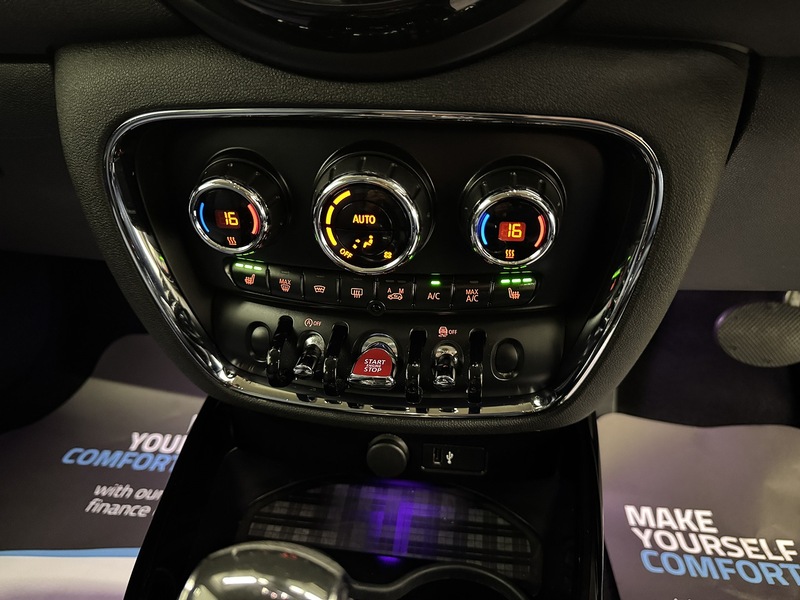 MINI Clubman 1.5 Cooper Exclusive Steptronic Euro 6 (s/s) 6dr - U119584