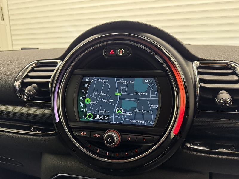 MINI Clubman 1.5 Cooper Exclusive Steptronic Euro 6 (s/s) 6dr - U119584