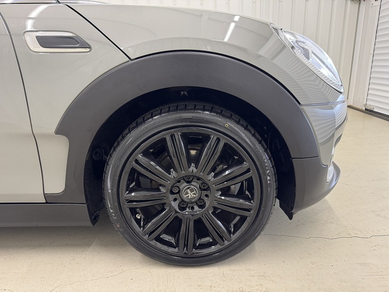 MINI Clubman 1.5 Cooper Exclusive Steptronic Euro 6 (s/s) 6dr - U119584
