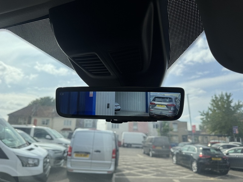 Ford Transit 2.0 350 EcoBlue Limited Panel Van 5dr Diesel Manual FWD L3 H2 Euro 6 (s/s) (170 ps) - U119589
