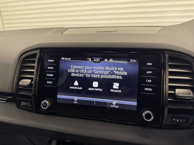 Skoda Karoq 1.5 TSI ACT SportLine SUV 5dr Petrol Manual Euro 6 (s/s) (150 ps) - U119595
