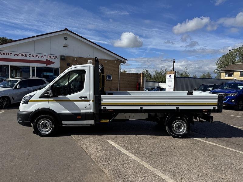 Ford Transit 2.0 350 EcoBlue Leader Chassis Cab 2dr Diesel Manual RWD L3 Euro 6 (s/s) (130 ps) - U119596