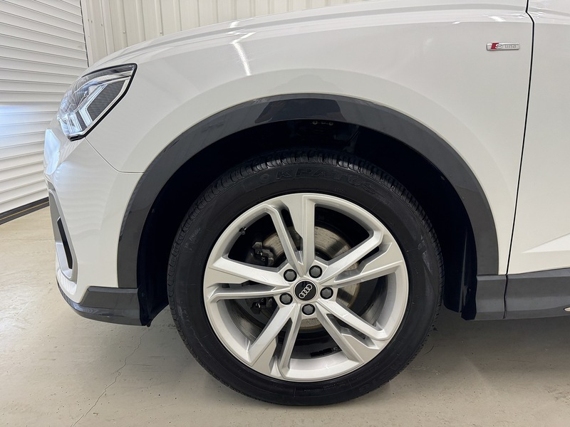 Audi Q3 1.5 TFSI CoD 35 S line Sportback 5dr Petrol Manual Euro 6 (s/s) (150 ps) - U119598