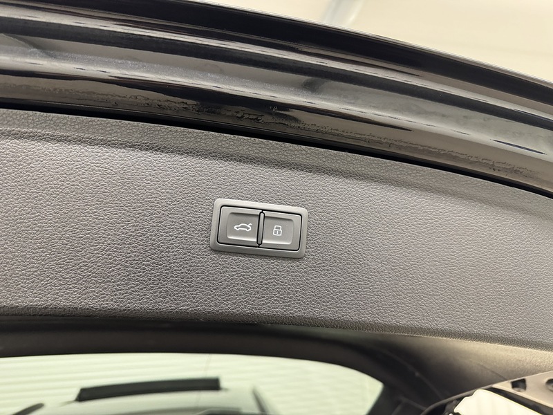 Audi Q5 2.0 TFSI 45 S line SUV 5dr Petrol S Tronic quattro Euro 6 (s/s) (265 ps) - U119599