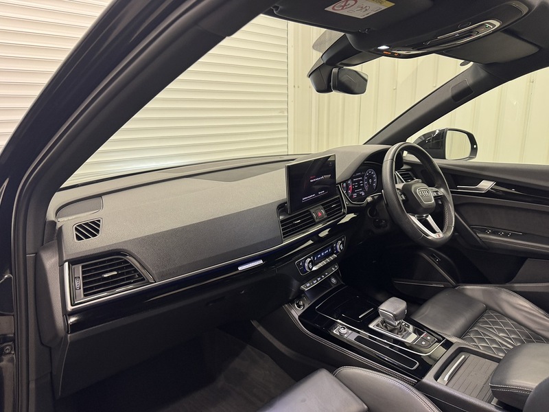 Audi Q5 2.0 TFSI 45 S line SUV 5dr Petrol S Tronic quattro Euro 6 (s/s) (265 ps) - U119599