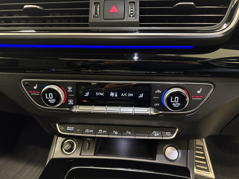 Audi Q5 2.0 TFSI 45 S line SUV 5dr Petrol S Tronic quattro Euro 6 (s/s) (265 ps) - U119599