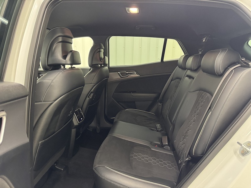 Kia Sportage 1.6 T-GDi MHEV GT-Line SUV 5dr Petrol Hybrid DCT Euro 6 (s/s) (148 bhp) - U119600