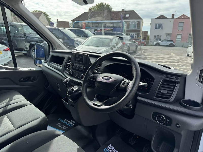 Ford Transit 2.0 350 EcoBlue Leader Panel Van 5dr Diesel Manual Panel Van 2.0 Manual Diesel - U119603