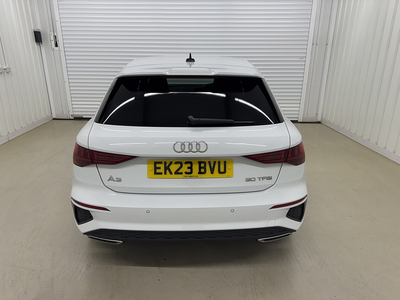 Audi A3 1.0 TFSI 30 S line Sportback Euro 6 (s/s) 5dr - U119605