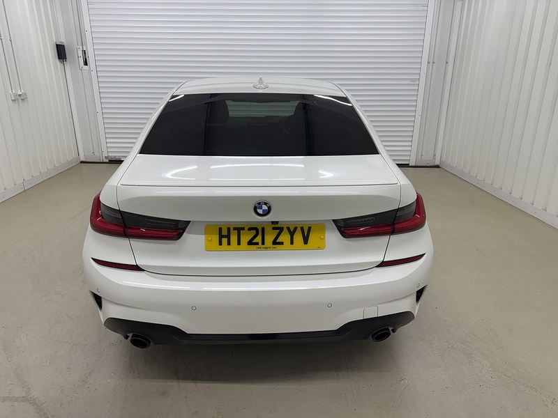 BMW 3 Series 2.0 320i M Sport Auto Euro 6 (s/s) 4dr - U119610