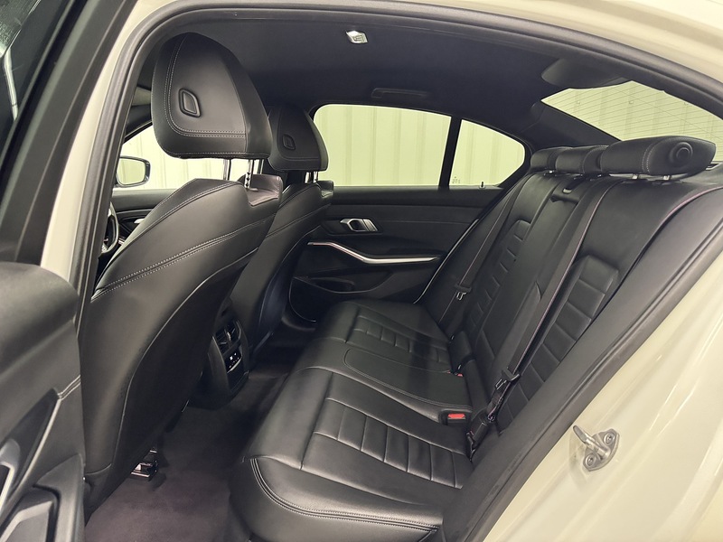 BMW 3 Series 2.0 320i M Sport Auto Euro 6 (s/s) 4dr - U119610