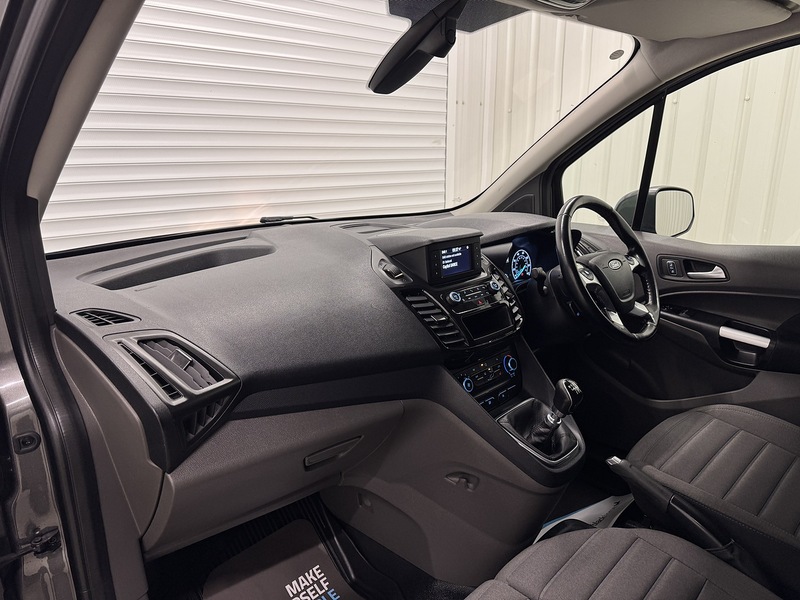 Ford Transit Connect 1.5 240 EcoBlue Limited Panel Van 5dr Diesel Manual L1 Euro 6 (s/s) (120 ps) - U119612