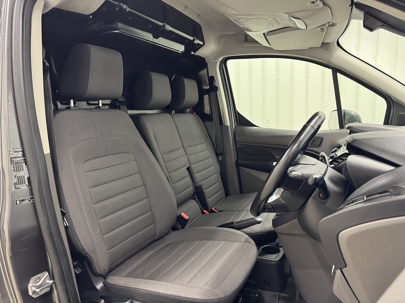 Ford Transit Connect 1.5 240 EcoBlue Limited Panel Van 5dr Diesel Manual L1 Euro 6 (s/s) (120 ps) - U119612
